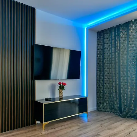 Apartament32 Golden Vip -duze Miejsce Postojowe- *