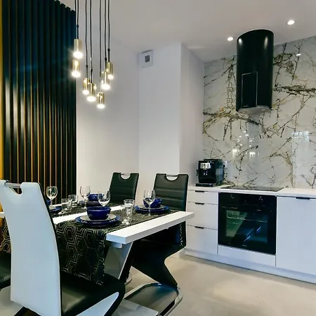 Apartament32 Golden Vip -duze Miejsce Postojowe- * Olsztyn (Warmian-Masurian)
